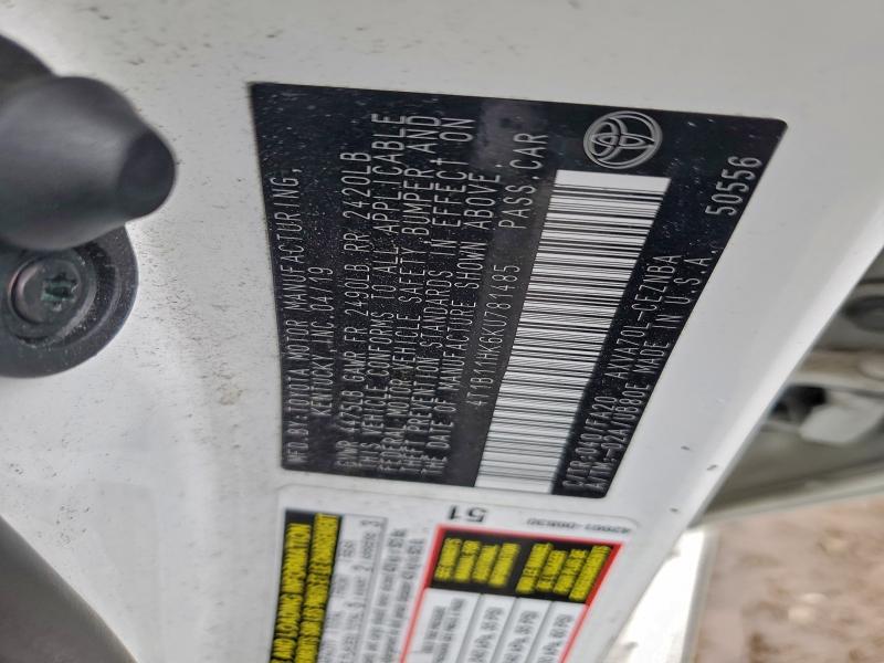 Фото 12 - TOYOTA CAMRY