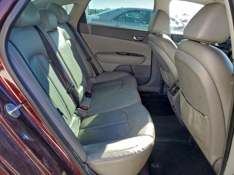 Фото 10 - KIA OPTIMA