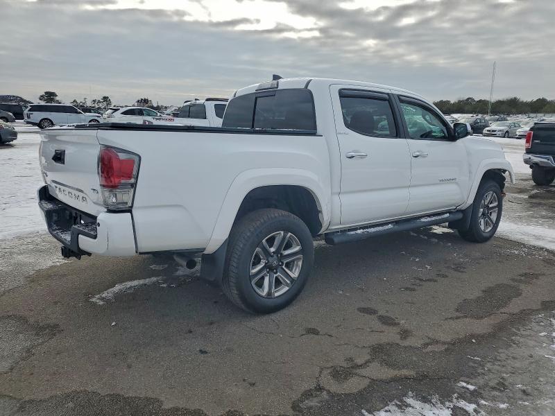 Фото 3 - TOYOTA TACOMA