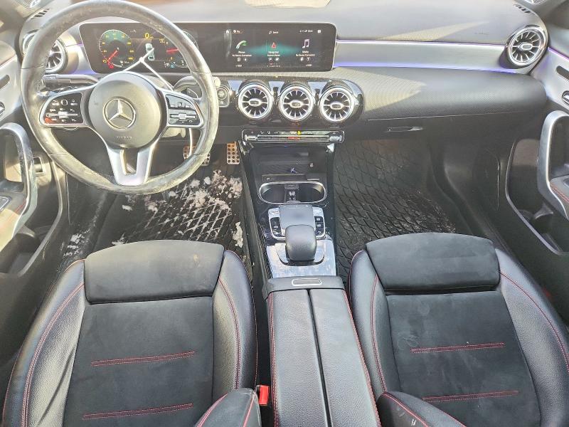 Фото 8 - MERCEDES-BENZ A-CLASS