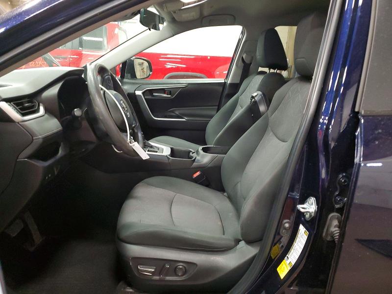 Фото 7 - TOYOTA RAV4