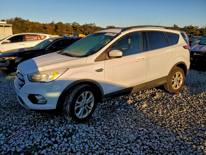 Фото 1 - FORD ESCAPE