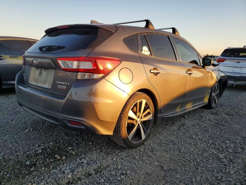 Фото 3 - SUBARU IMPREZA