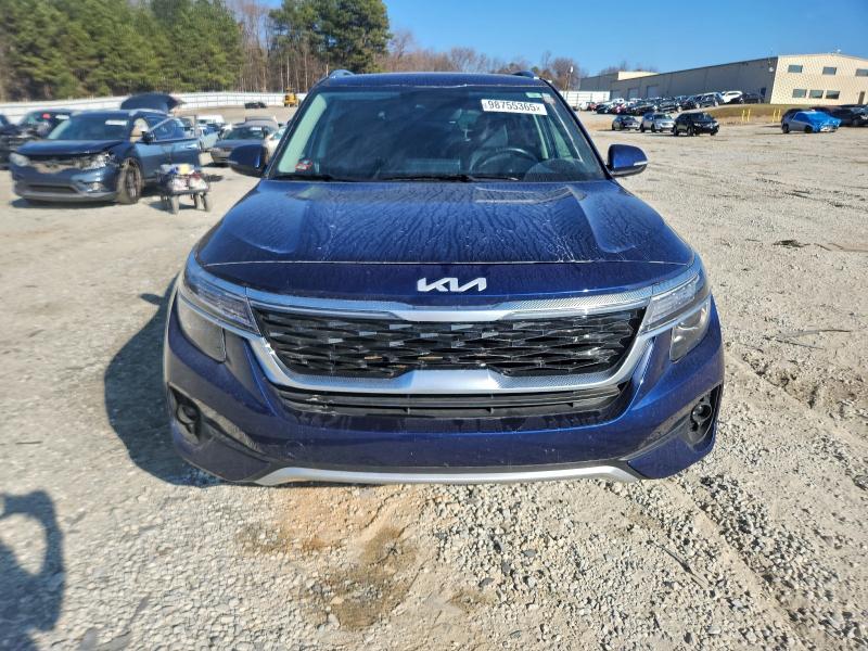 Фото 5 - KIA SELTOS