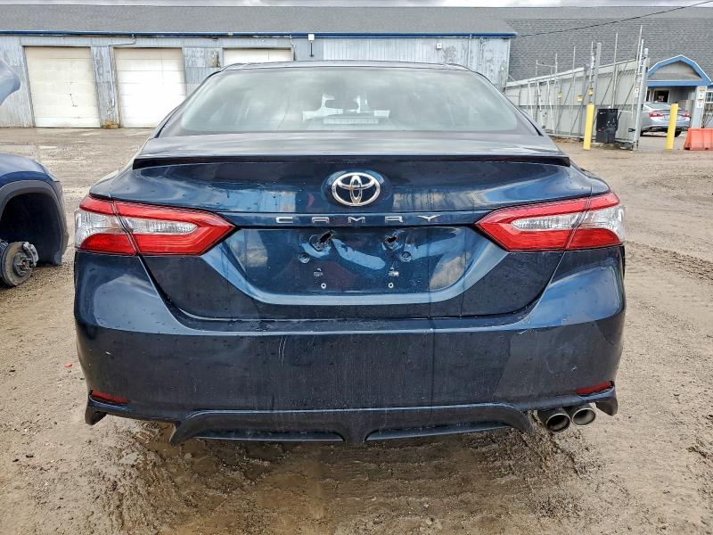 Фото 6 - TOYOTA CAMRY