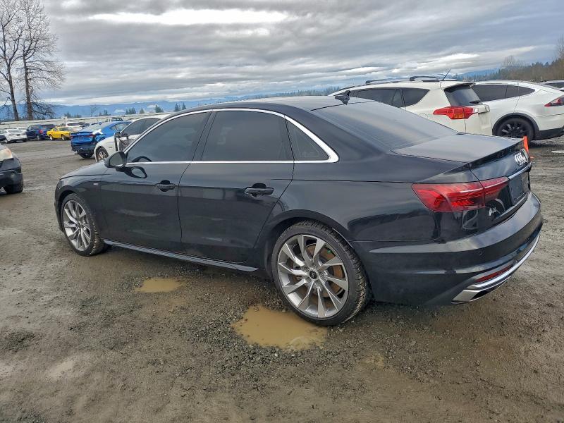 Фото 2 - AUDI A4