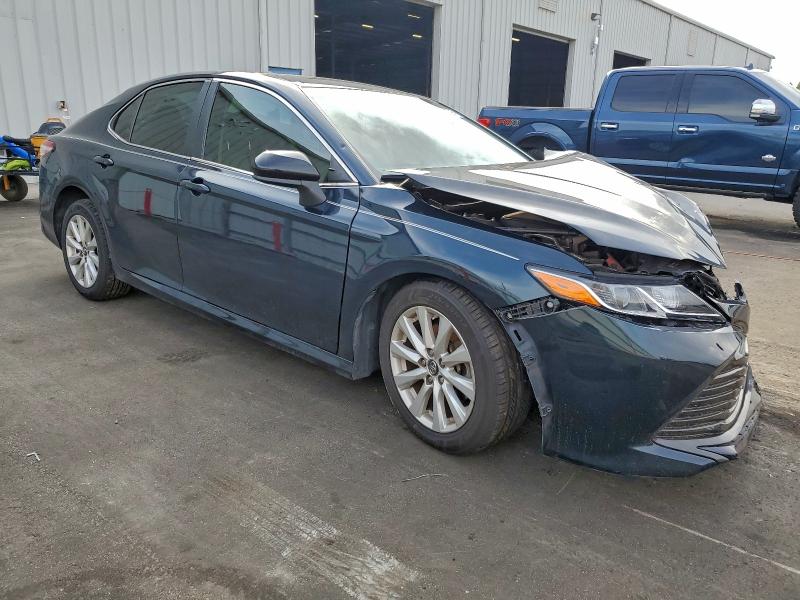 Фото 4 - TOYOTA CAMRY