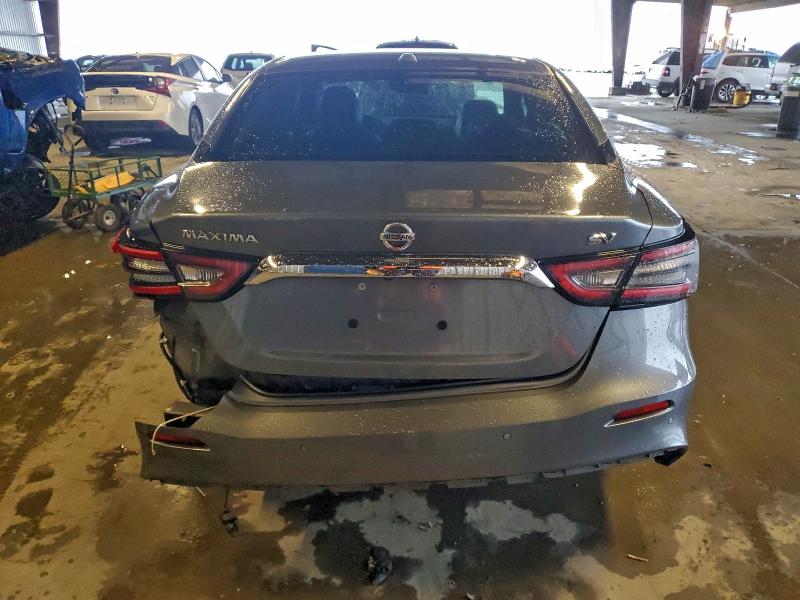 Фото 6 - NISSAN MAXIMA