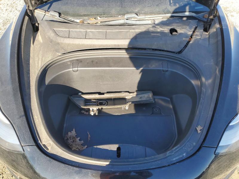 Фото 11 - TESLA MODEL 3