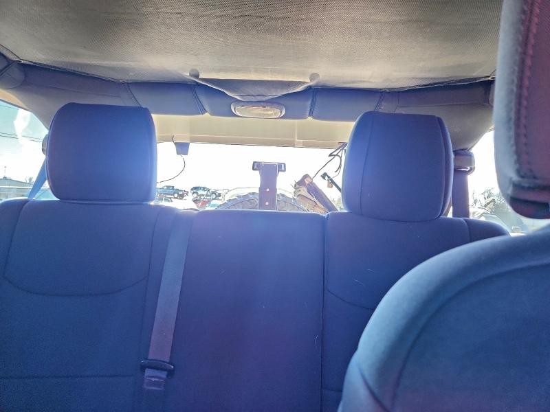 Фото 10 - JEEP WRANGLER