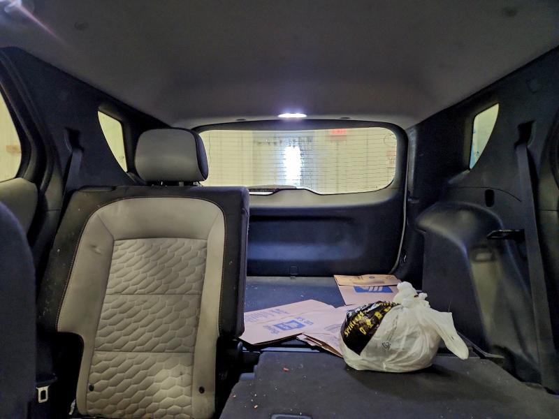 Фото 10 - CHEVROLET EQUINOX