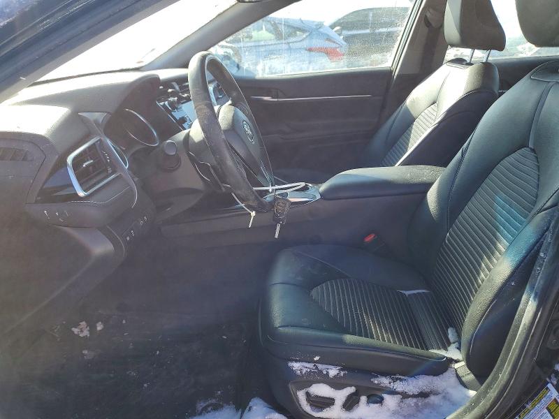 Фото 7 - TOYOTA CAMRY