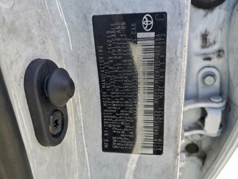 Фото 12 - TOYOTA COROLLA