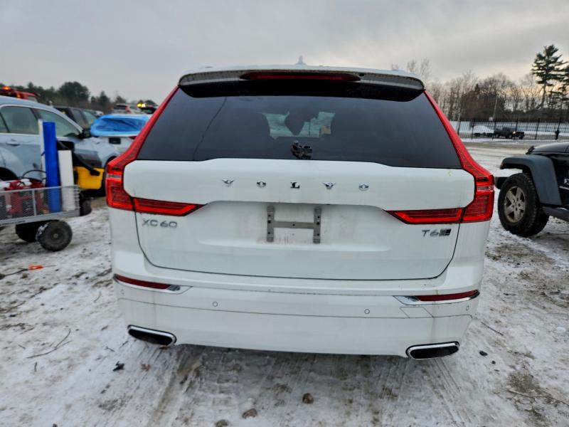 Фото 6 - VOLVO XC60