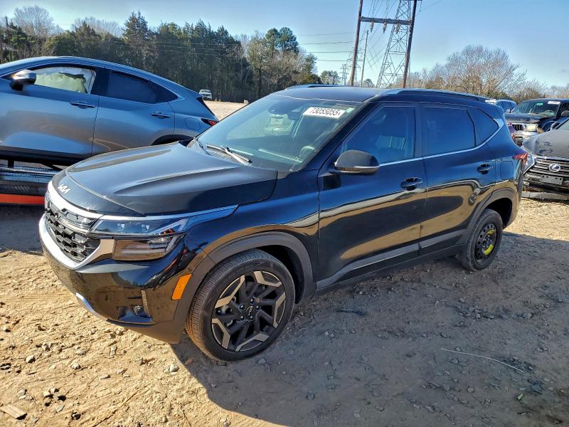 Фото 1 - KIA SELTOS