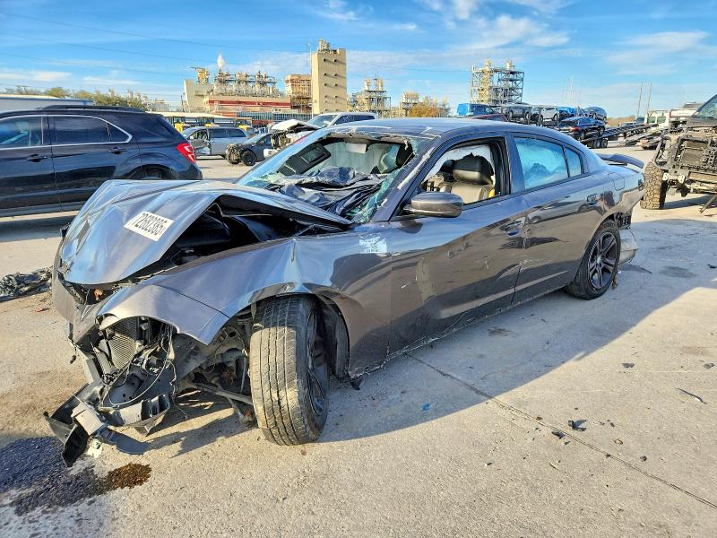 Фото 1 - DODGE CHARGER