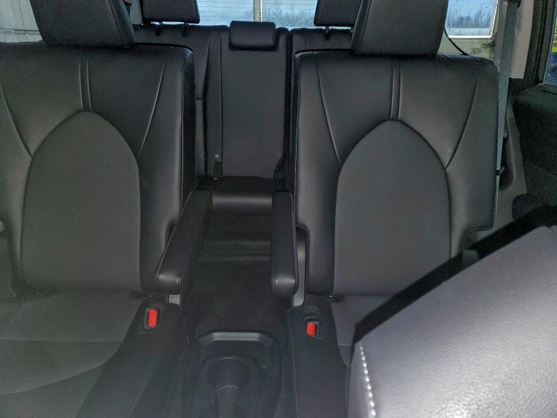 TOYOTA GRAND HIGH 2024 VIN 5TDAAAB56RS051190