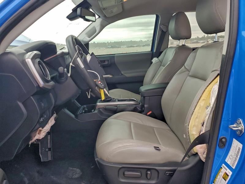 Фото 7 - TOYOTA TACOMA