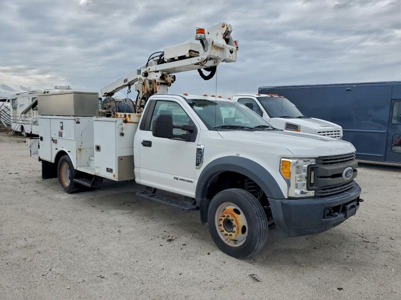 Фото 1 - FORD F550