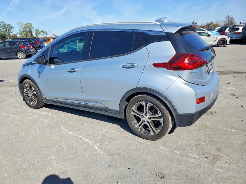 Фото 2 - CHEVROLET BOLT