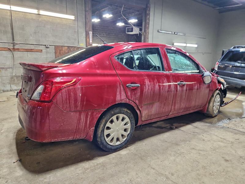 Фото 3 - NISSAN VERSA