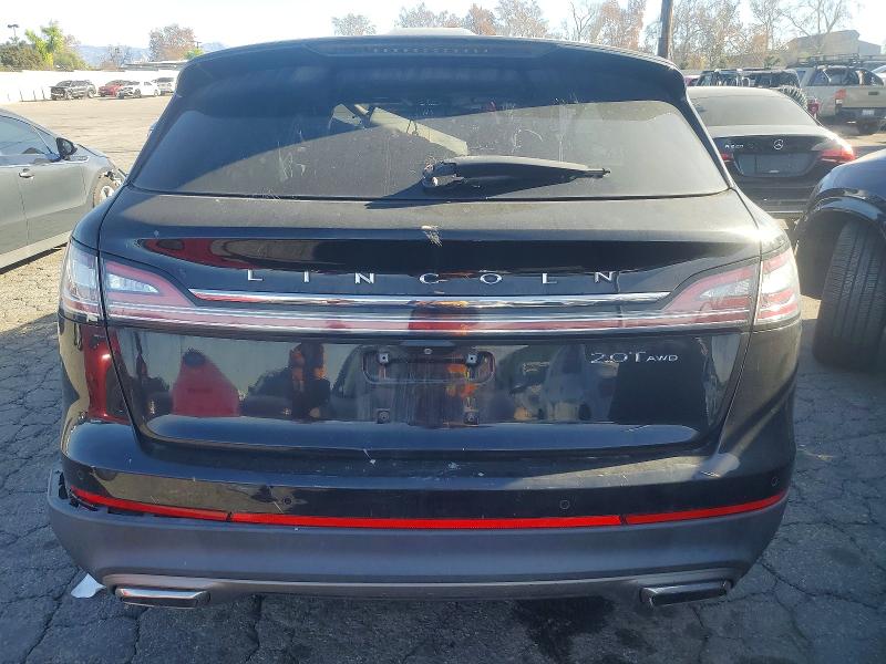 Фото 6 - LINCOLN NAUTILUS