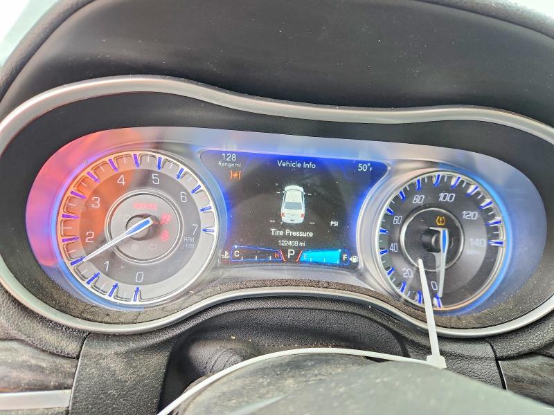 Фото 9 - CHRYSLER 300