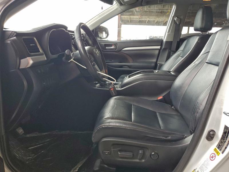 Фото 7 - TOYOTA HIGHLANDER