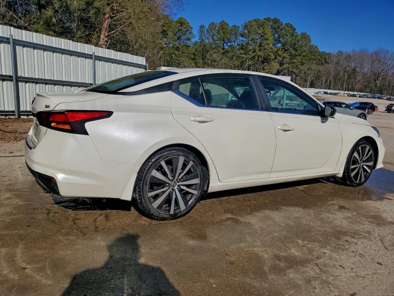 Фото 3 - NISSAN ALTIMA