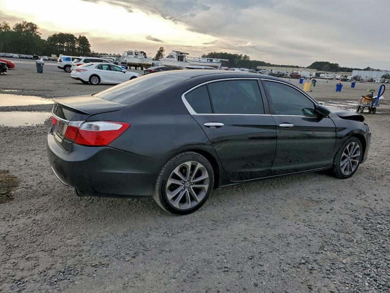 Фото 3 - HONDA ACCORD