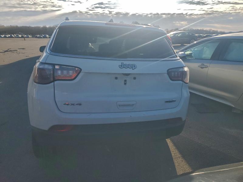 Фото 6 - JEEP COMPASS