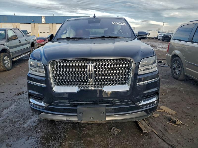 Фото 5 - LINCOLN NAVIGATOR