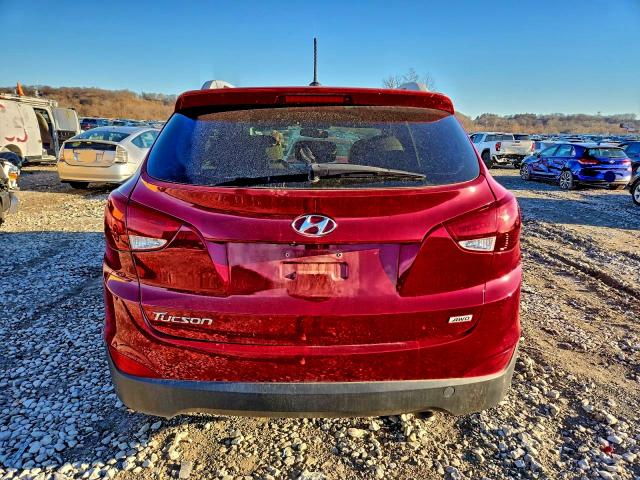 Фото 6 - HYUNDAI TUCSON