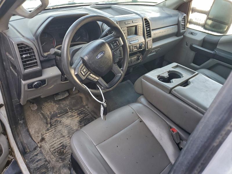 Фото 8 - FORD F550