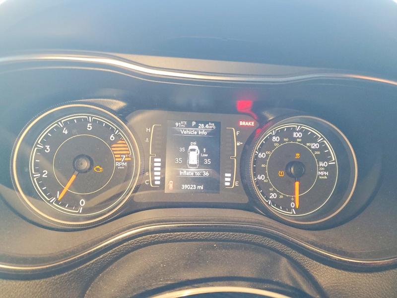 Фото 9 - JEEP GRAND CHER