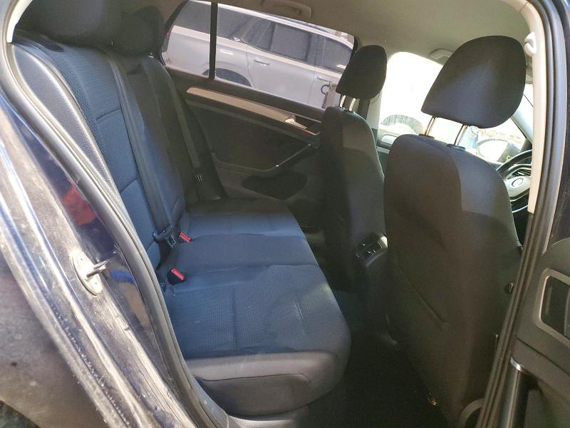 Фото 10 - VOLKSWAGEN GOLF S/SE