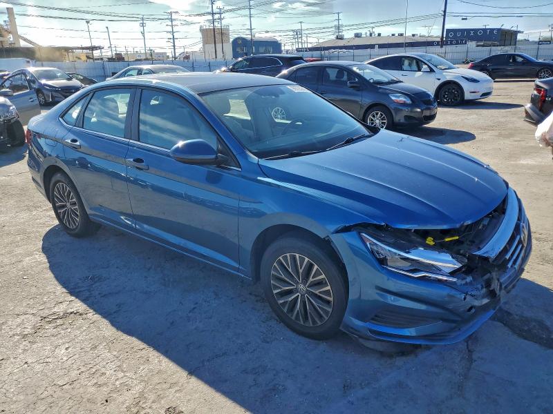 Фото 4 - VOLKSWAGEN JETTA