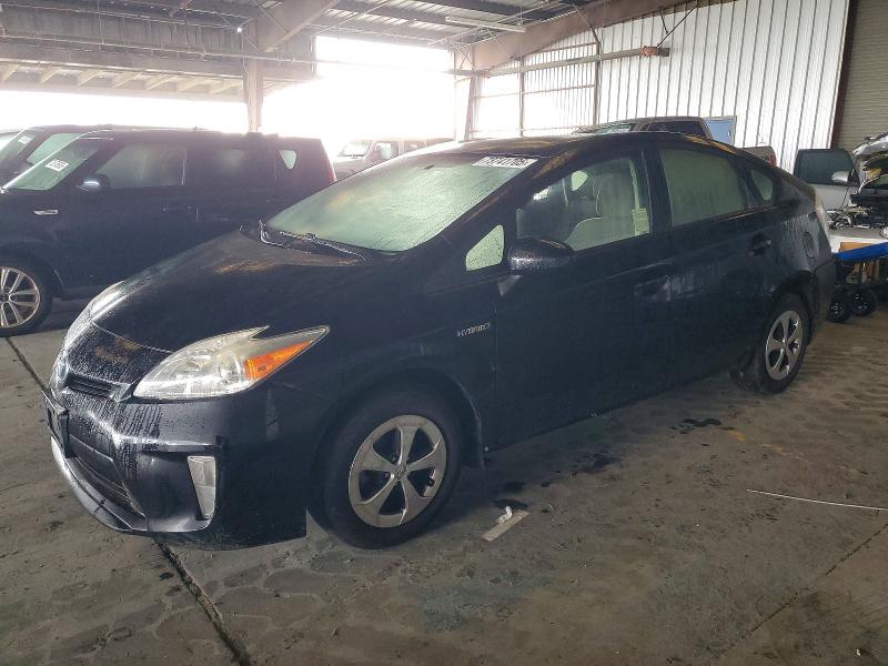 Фото 1 - TOYOTA PRIUS