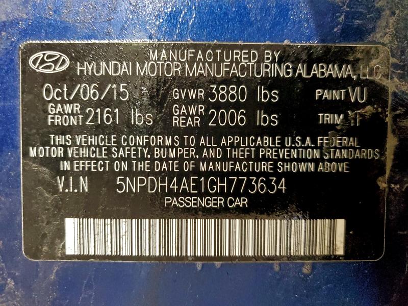 Фото 12 - HYUNDAI ELANTRA