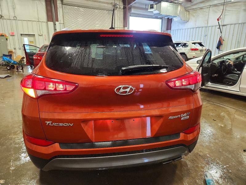 Фото 6 - HYUNDAI TUCSON