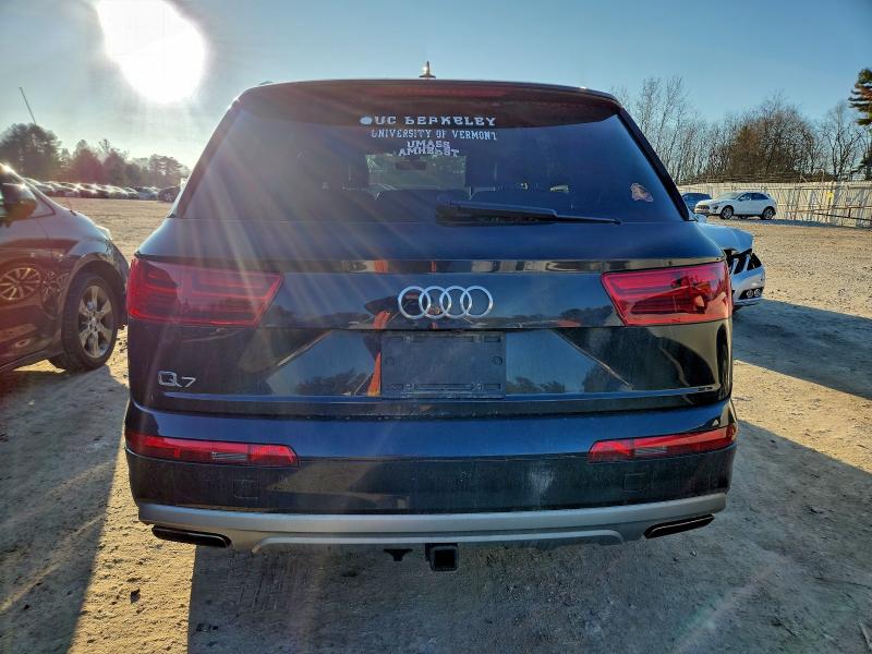 Фото 6 - AUDI Q7