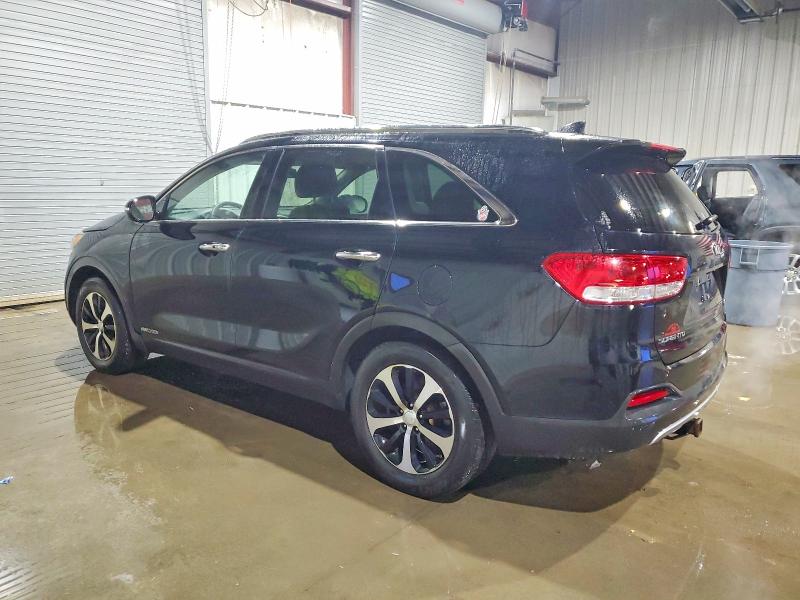 Фото 2 - KIA SORENTO