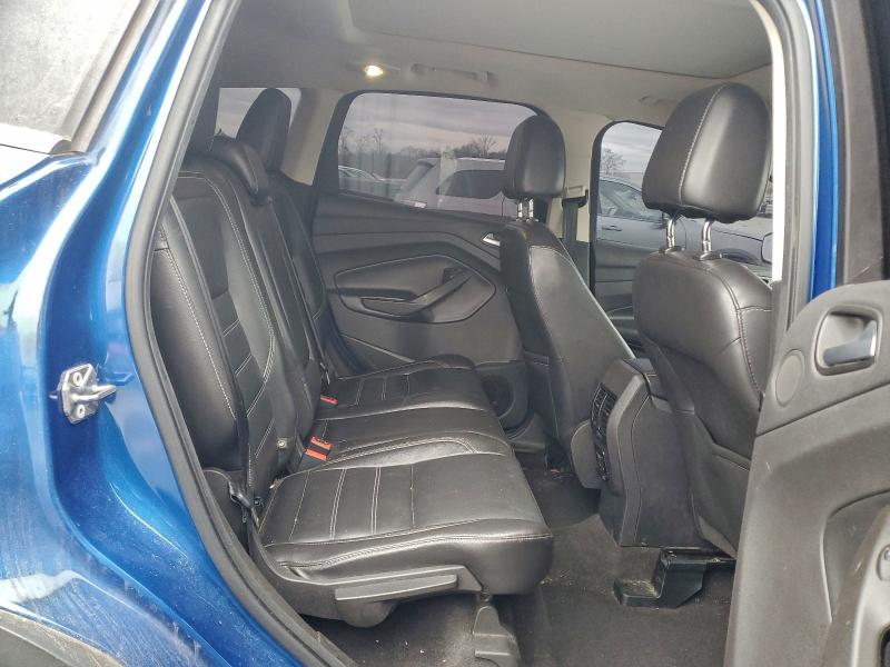 Фото 10 - FORD ESCAPE