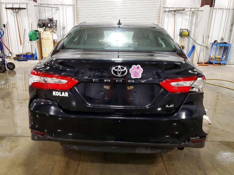 Фото 6 - TOYOTA CAMRY