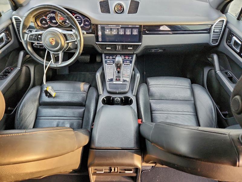 Фото 8 - PORSCHE CAYENNE