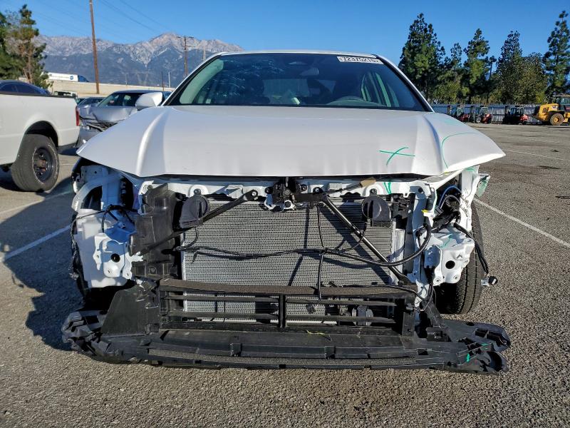 Фото 5 - TOYOTA CAMRY