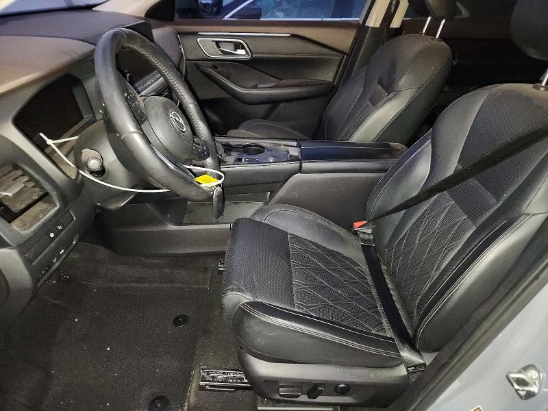 Фото 7 - NISSAN ROGUE