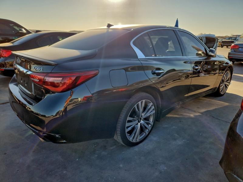 Фото 3 - INFINITI Q50