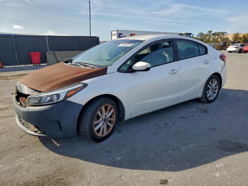 Фото 1 - KIA FORTE