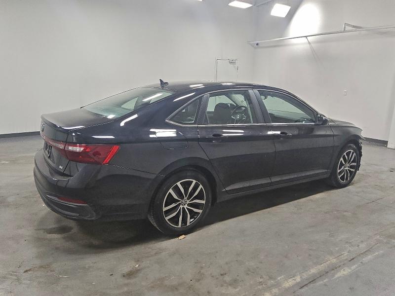 Фото 3 - VOLKSWAGEN JETTA